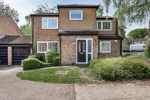 14 Bowes Wood, New Ash Green, Longfield, DA3 8QJ
