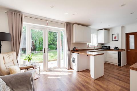 14 Bowes Wood, New Ash Green, Longfield, DA3 8QJ