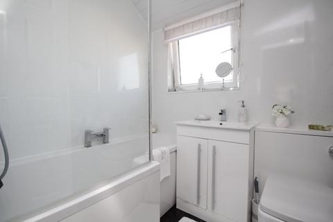 369 Braehead, Alexandria, G83 9NG