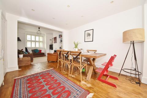 67 Andover Road, Twickenham, TW2 6PD