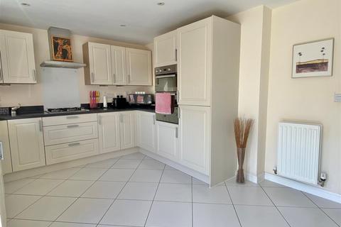 undefined, Woodwynd Close, Bowbrook, Shrewsbury