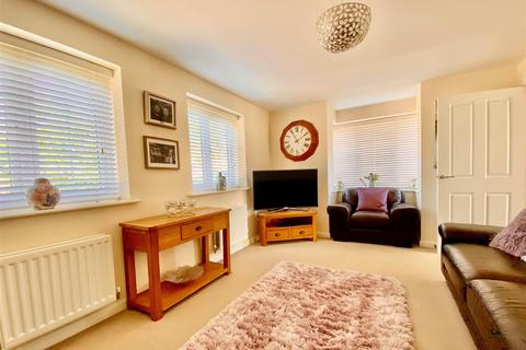 undefined, Woodwynd Close, Bowbrook, Shrewsbury