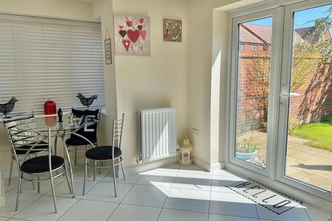 undefined, Woodwynd Close, Bowbrook, Shrewsbury