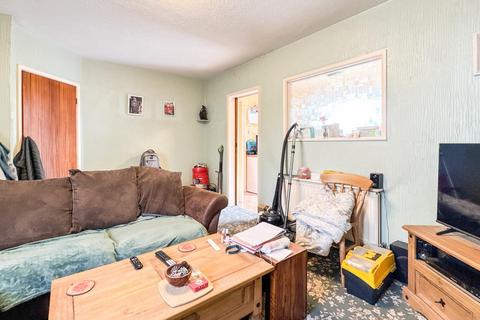 175 Marksbury Road, Bristol, BS3 5LF