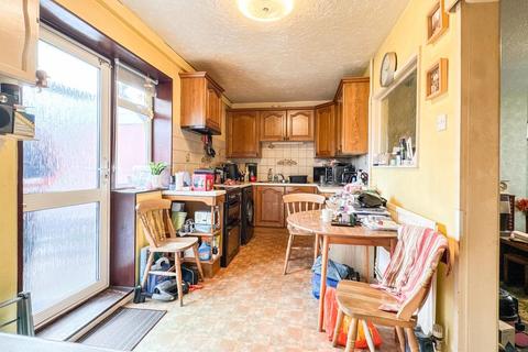 175 Marksbury Road, Bristol, BS3 5LF