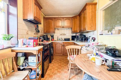 175 Marksbury Road, Bristol, BS3 5LF