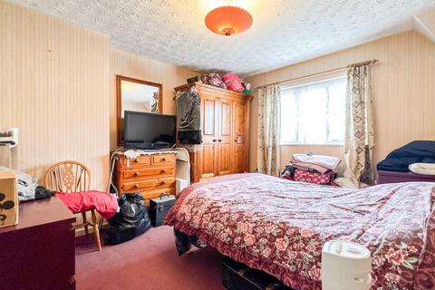 175 Marksbury Road, Bristol, BS3 5LF