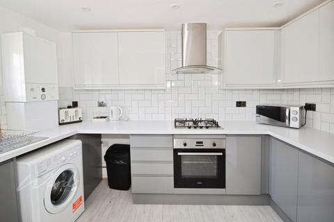 1 bedroom apartment to rent, Rochester Street Chatham ME4