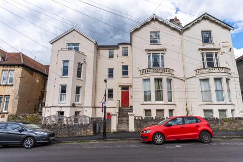 2 bedroom flat for sale, Sydenham Road, Cotham