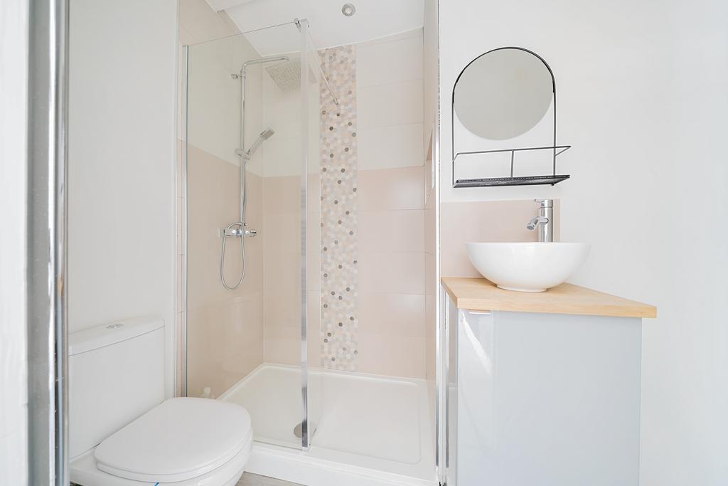 Ensuite Shower Room