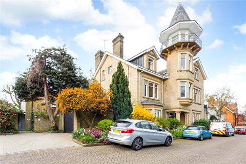 2 bedroom apartment for sale, Castlebar Hill, London, UK, W5