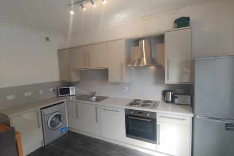3 bedroom flat to rent, Union Place, West End DD2