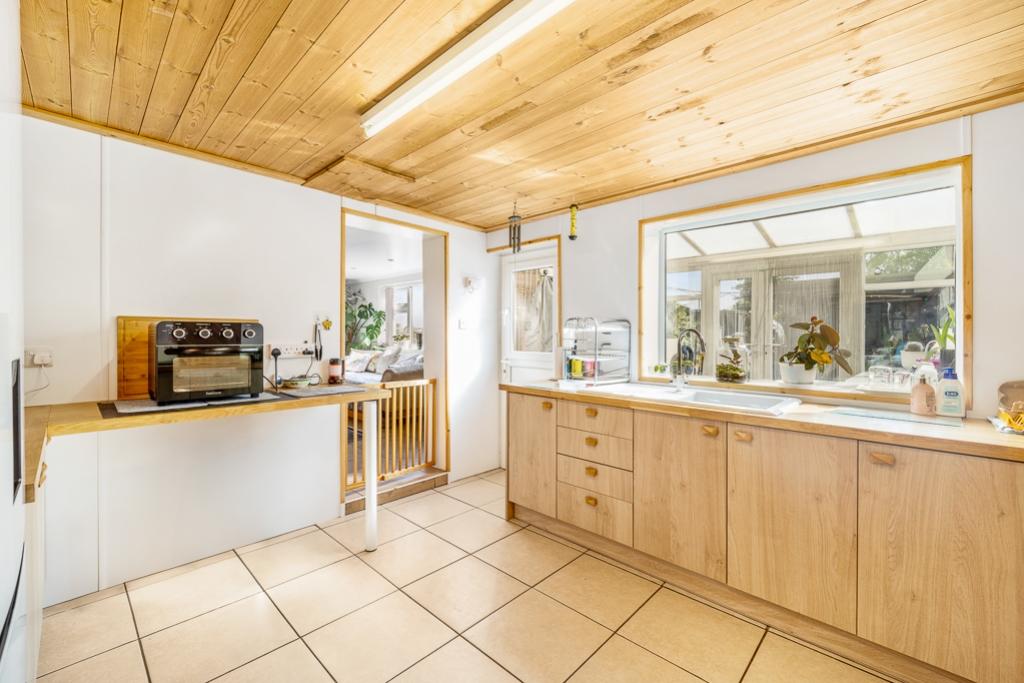 Redwood, Sea Lane (Friskney)-21
