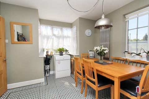 4 bedroom semi-detached house for sale, Ridge Avenue, Letchworth Garden City, SG6