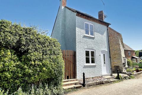 22 The Bank, Marlcliff, Alcester, B50 4NT