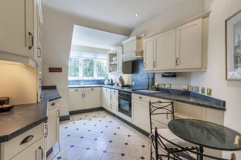 undefined, Wood End Drive, Barnt Green, B45