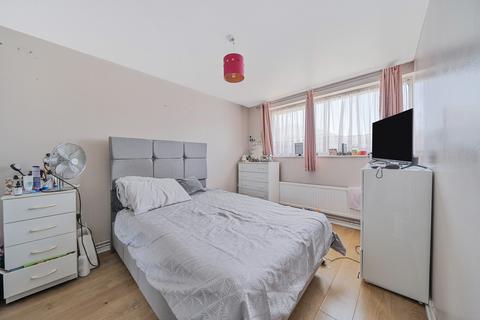 4 Melrose Close, Hayes, UB4 0AZ