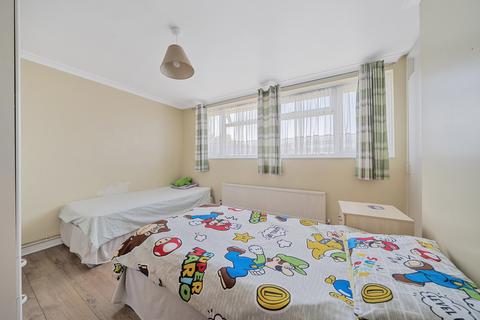 4 Melrose Close, Hayes, UB4 0AZ