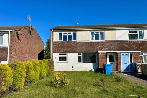 2 bedroom ground floor flat for sale, Winston Avenue, Branksome, BH12