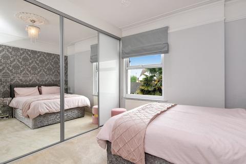 22a Lifstan Way, Southend-on-sea, SS1 2YA