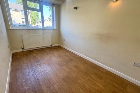 1 Calmore Close, Bournemouth, BH8 0NN