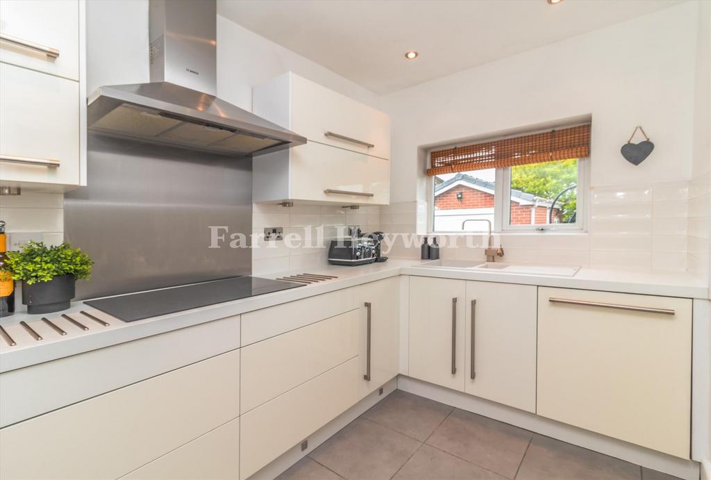 Kitchen image 2