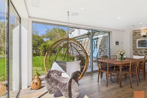 Woodlands Quay Road, St Agnes, TR5 0RP