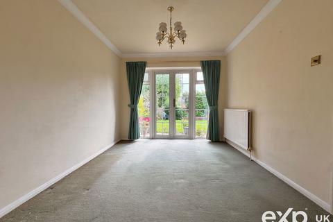 7 Mountfield Close, Meopham, Gravesend, DA13 0UJ