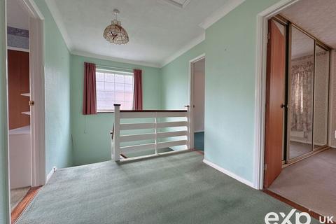 7 Mountfield Close, Meopham, Gravesend, DA13 0UJ