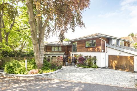 Close House Bute Avenue, Richmond, TW10 7AX