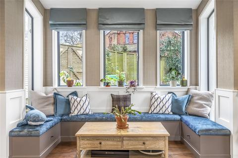 Close House Bute Avenue, Richmond, TW10 7AX