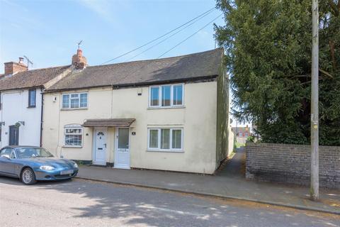 2 bedroom end of terrace house for sale, Church Road, Warton, Tamworth