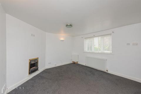 2 bedroom end of terrace house for sale, Church Road, Warton, Tamworth