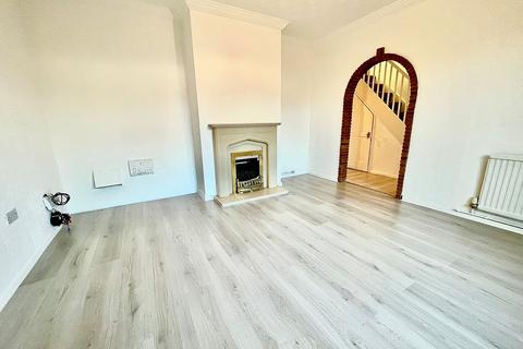 3 bedroom semi-detached house for sale, Aylestone Drive, Leicester LE2