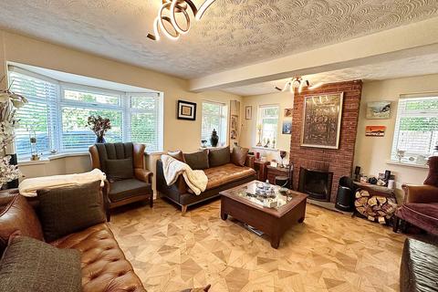 undefined, Lightfoot Lane, Preston PR4