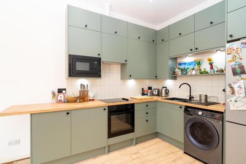 2 bedroom flat for sale, Spectacle Works , Jedburgh Road, London, E139LX