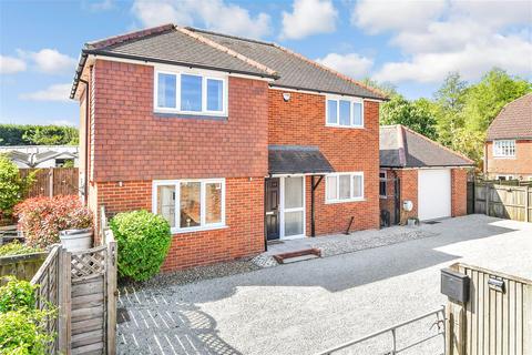 2 bedroom detached house for sale, Main Road, Sellindge TN25