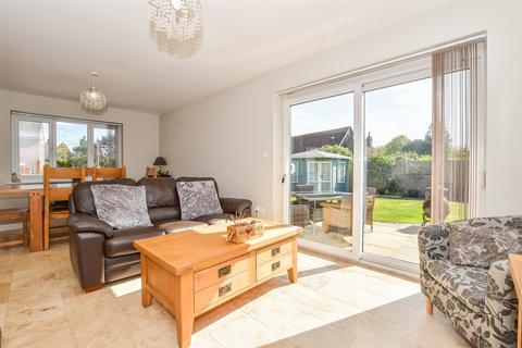 2 bedroom detached house for sale, Main Road, Sellindge TN25