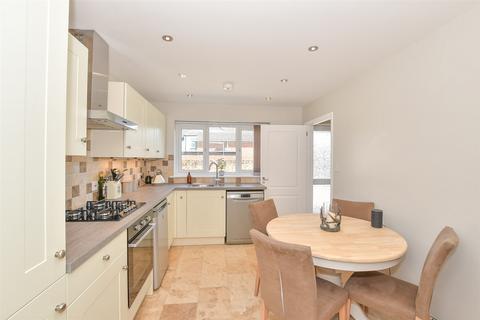 2 bedroom detached house for sale, Main Road, Sellindge TN25