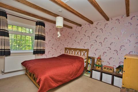 8 Mongeham Road, Sholden, Deal, CT14 9WX
