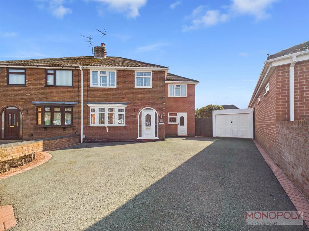 CAM01979 G0-PR0418-STILL030.jpg