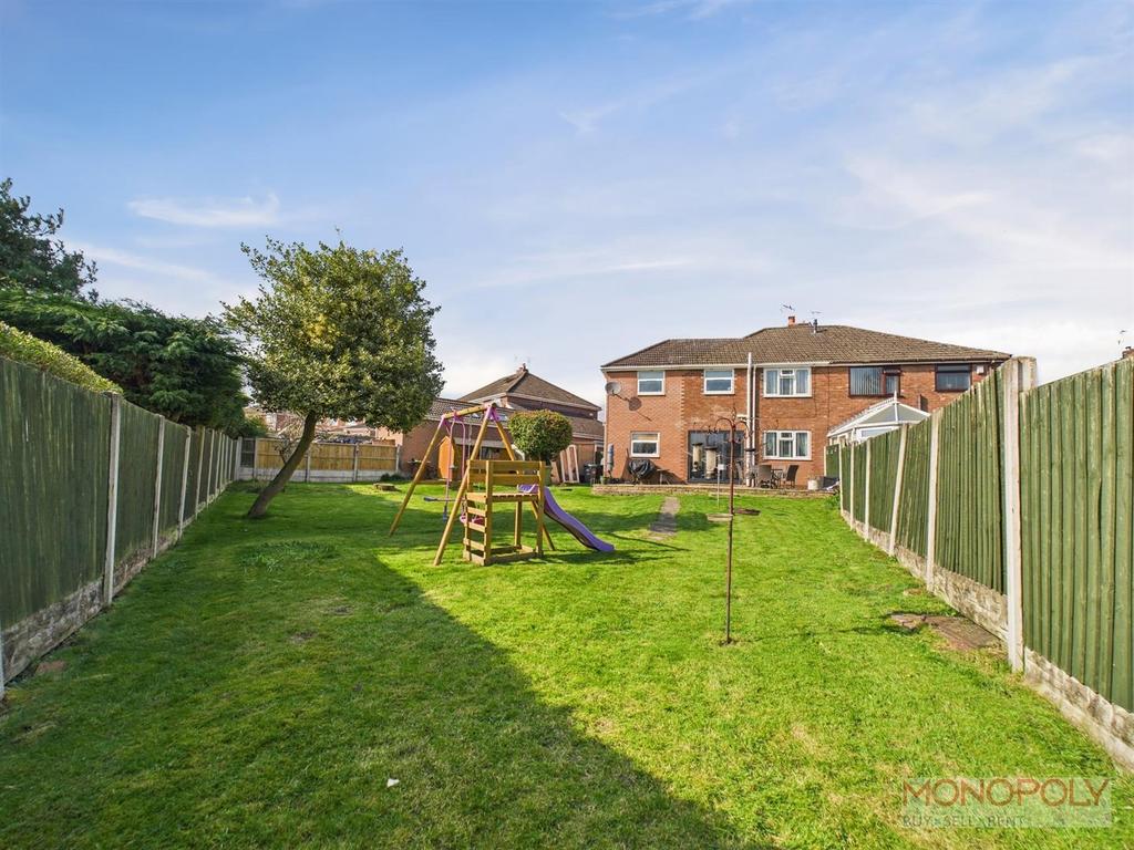 CAM01979 G0-PR0418-STILL027.jpg