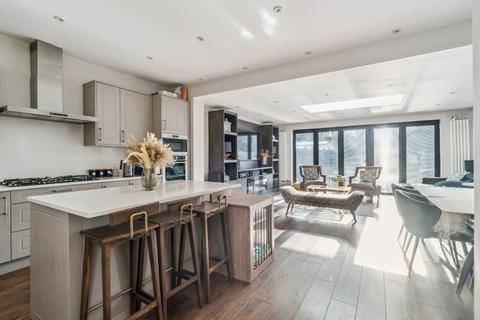 3 bedroom semi-detached house for sale, Cambridge Road, North Harrow HA2