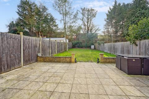 3 bedroom semi-detached house for sale, Cambridge Road, North Harrow HA2