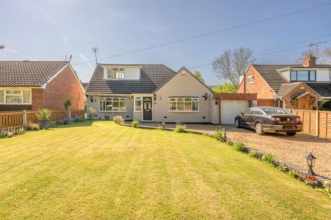 undefined, School Road, Himley, DY3 4LG