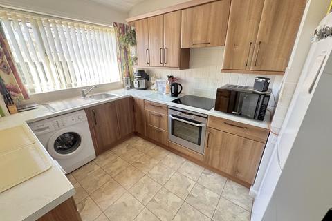 5 Box Close, Poole, BH17 7AR