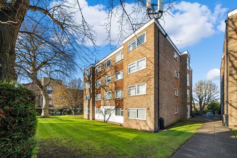 Flat 38, Dunbar Court, 2a Carshalton Grove, Sutton, SM1 4NQ