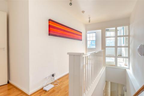 Apartment 6, Kings Court Commerce Square, Nottingham, NG1 1HS
