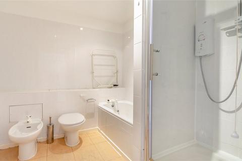 Apartment 6, Kings Court Commerce Square, Nottingham, NG1 1HS