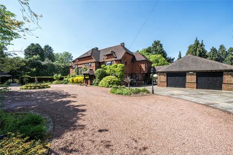 Herons Court Carrick Lane, Yateley, GU46 6XN